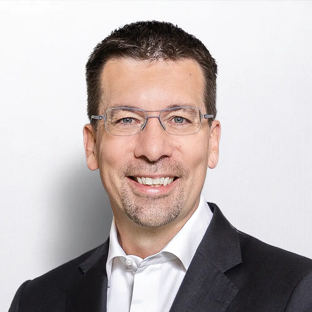 Portrait of Mark Dorn, Executive Vice President Technologies at Henkel