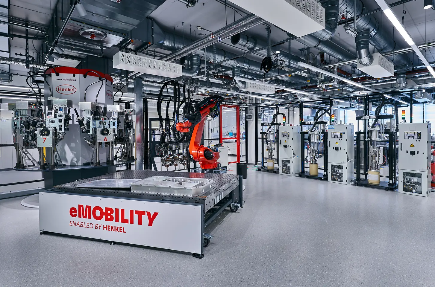 
Henkel’s Battery Engineering Center has been specifically designed and equipped to serve as an innovation hub for EV battery technology.