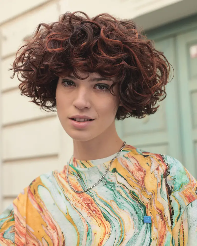 INDOLA Street Style Collection Otoño / Invierno 2023 “Oda al Color”