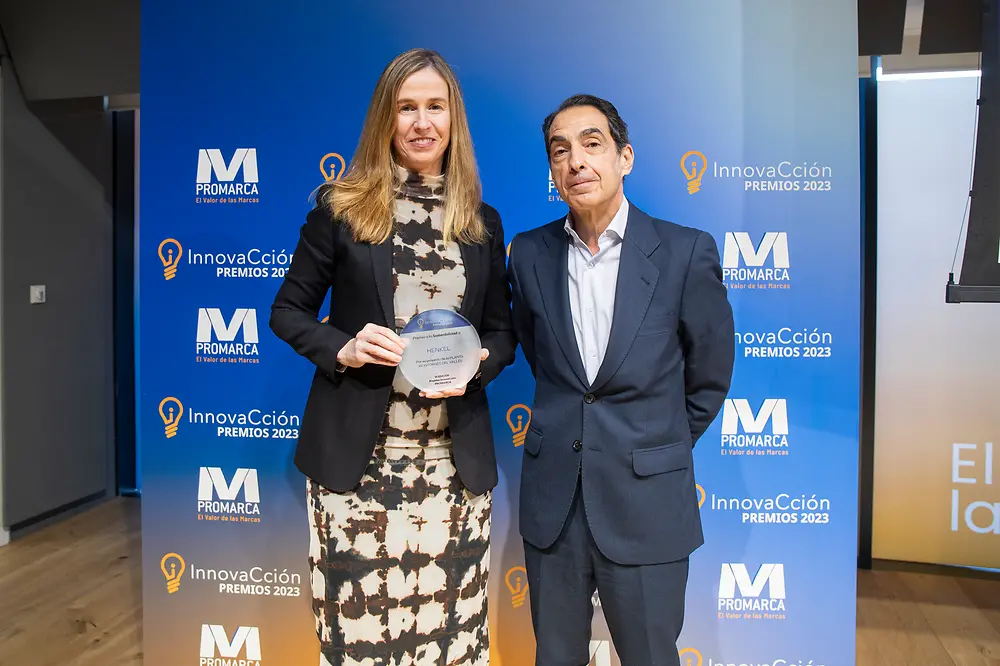Henkel recibe el galardón en la categoría de sostenibilidad de cuidado personal y droguería en la VI Edición Premios InnovaCción de Promarca