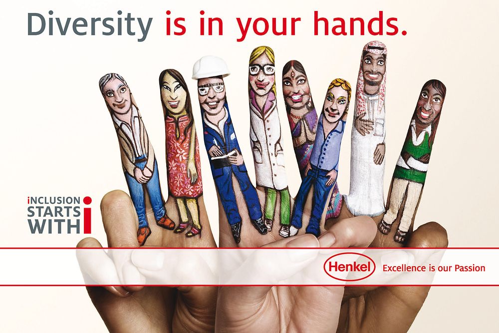 Campaign motif “Diversity is in your hands” – painted fingers