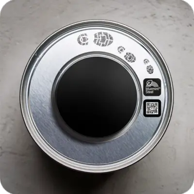 Vista superior de tapa metálica con logo bluemint®.