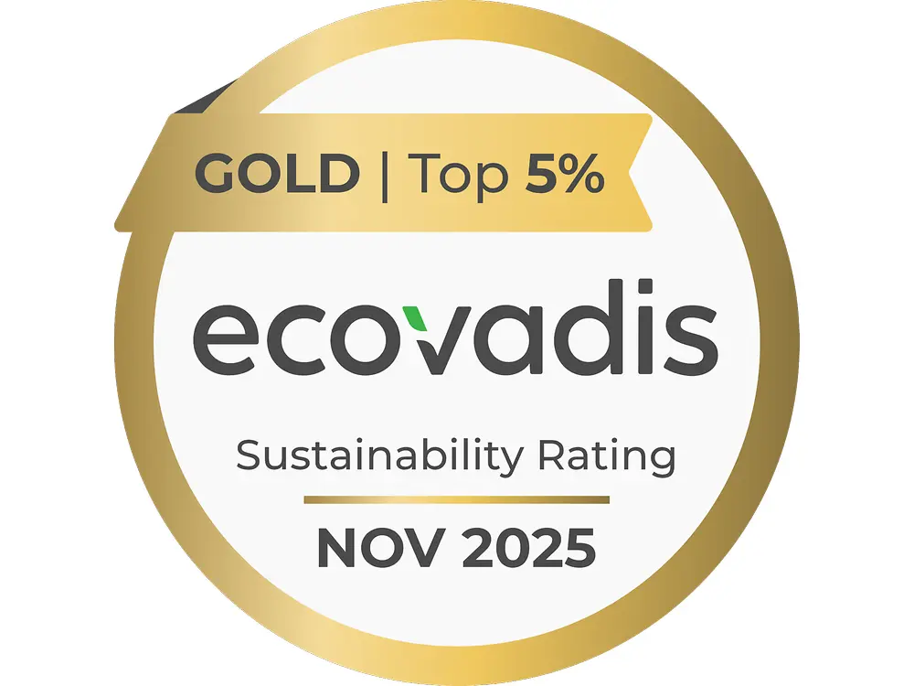 Insignia circular dorada de EcoVadis que muestra “Gold | Top 5% – Sustainability Rating – Nov 2025”. Debajo aparece un texto que indica que Henkel se sitúa entre el cinco por ciento de las empresas mejor valoradas por EcoVadis a nivel mundial.
