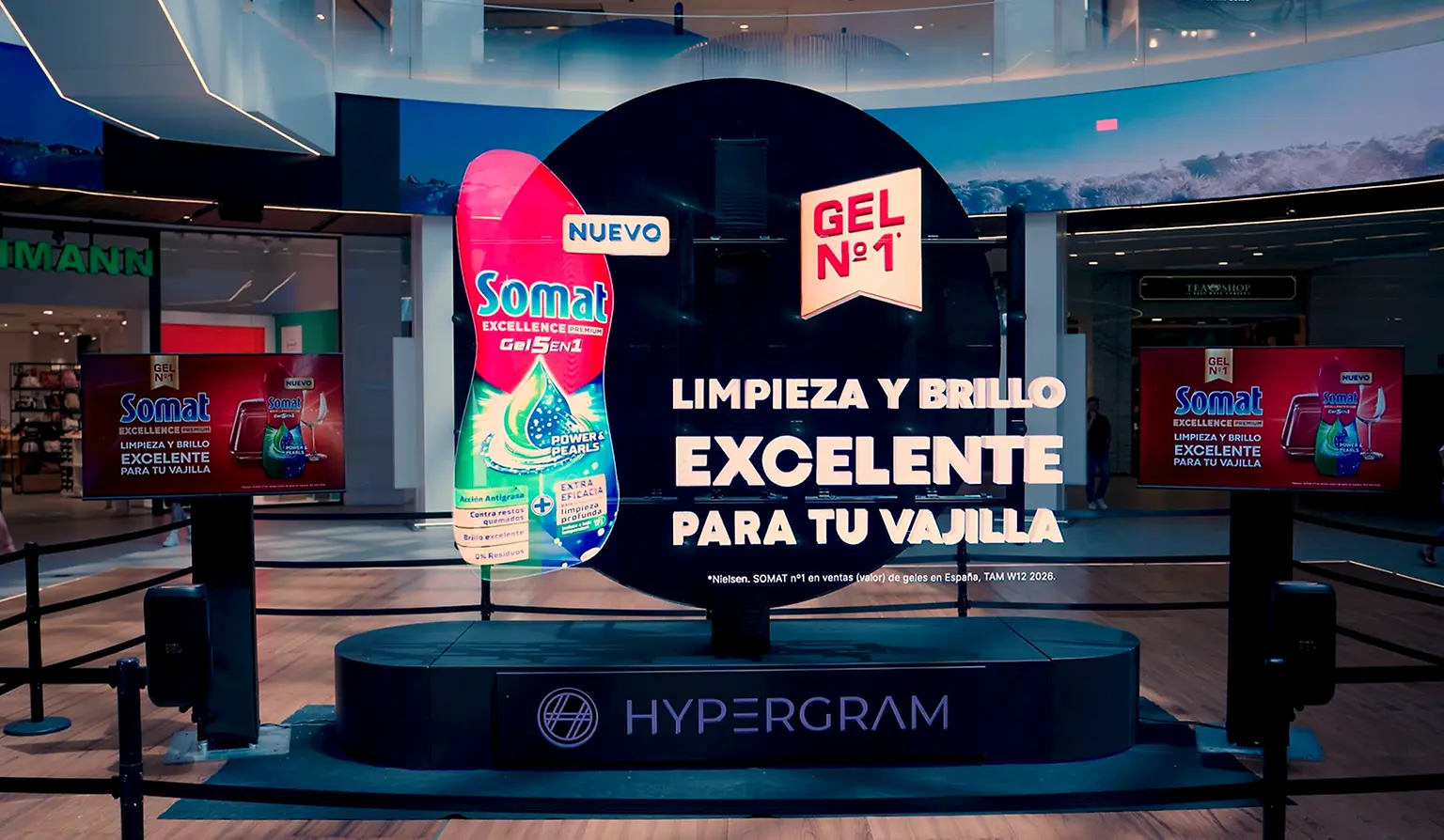 Experiencia holográfica de Somat con tecnología HyperGram Experience.