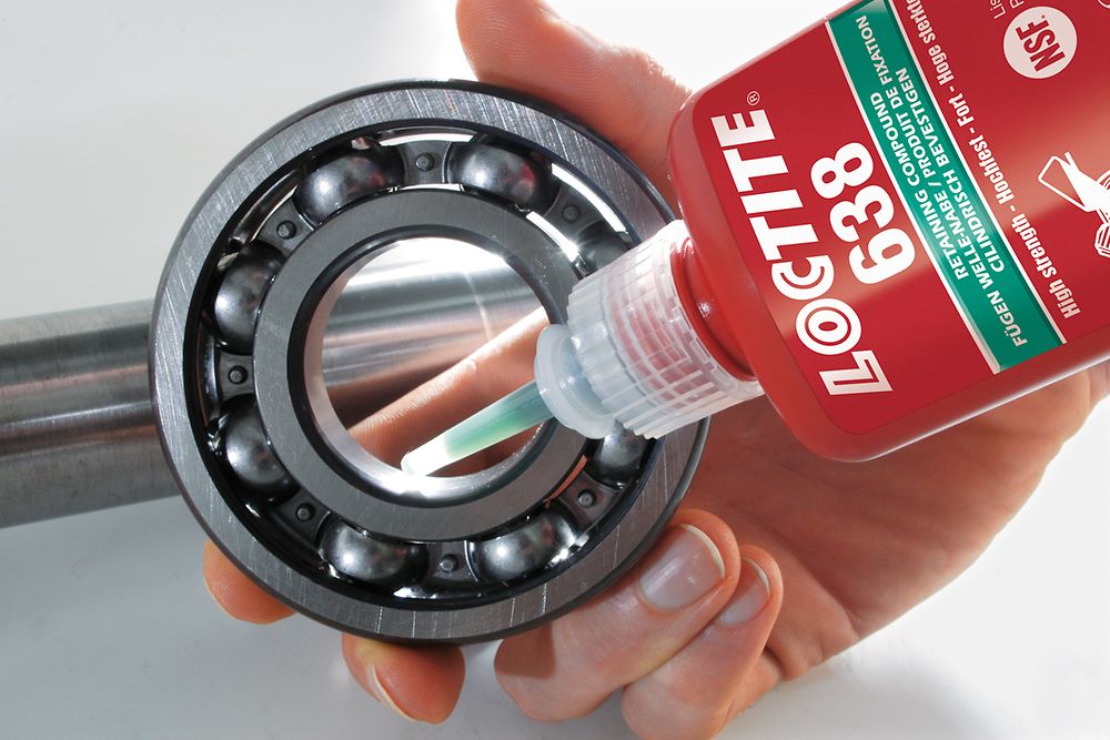 

Loctite 648: Anaerobic retaining adhesive with high temperature resistance and oil tolerance