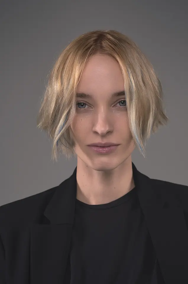 Essential Looks Creating Tomorrow’s Hair Today Tendencia 1 – Feminine Active